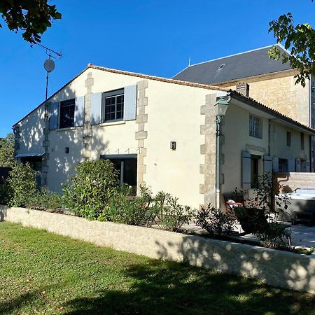 La Maison du Champ de Beaumont Galgon Extérieur photo